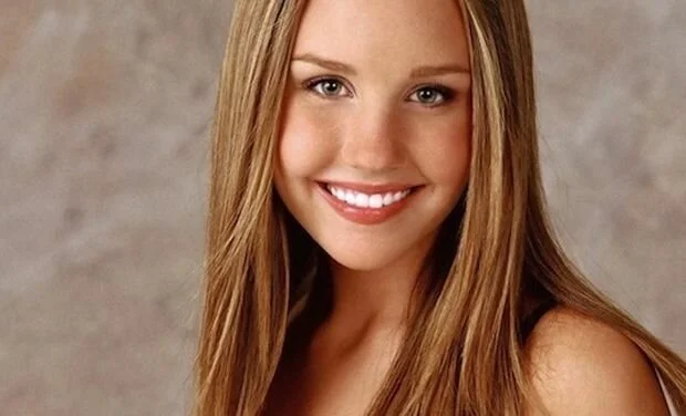 Amanda Bynes wants her dad dead