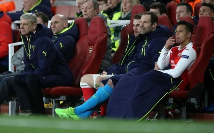 Arsenal 1-5 Bayern Munich Champions League: Alexis Sanchez Laughing, Emirates Stadium